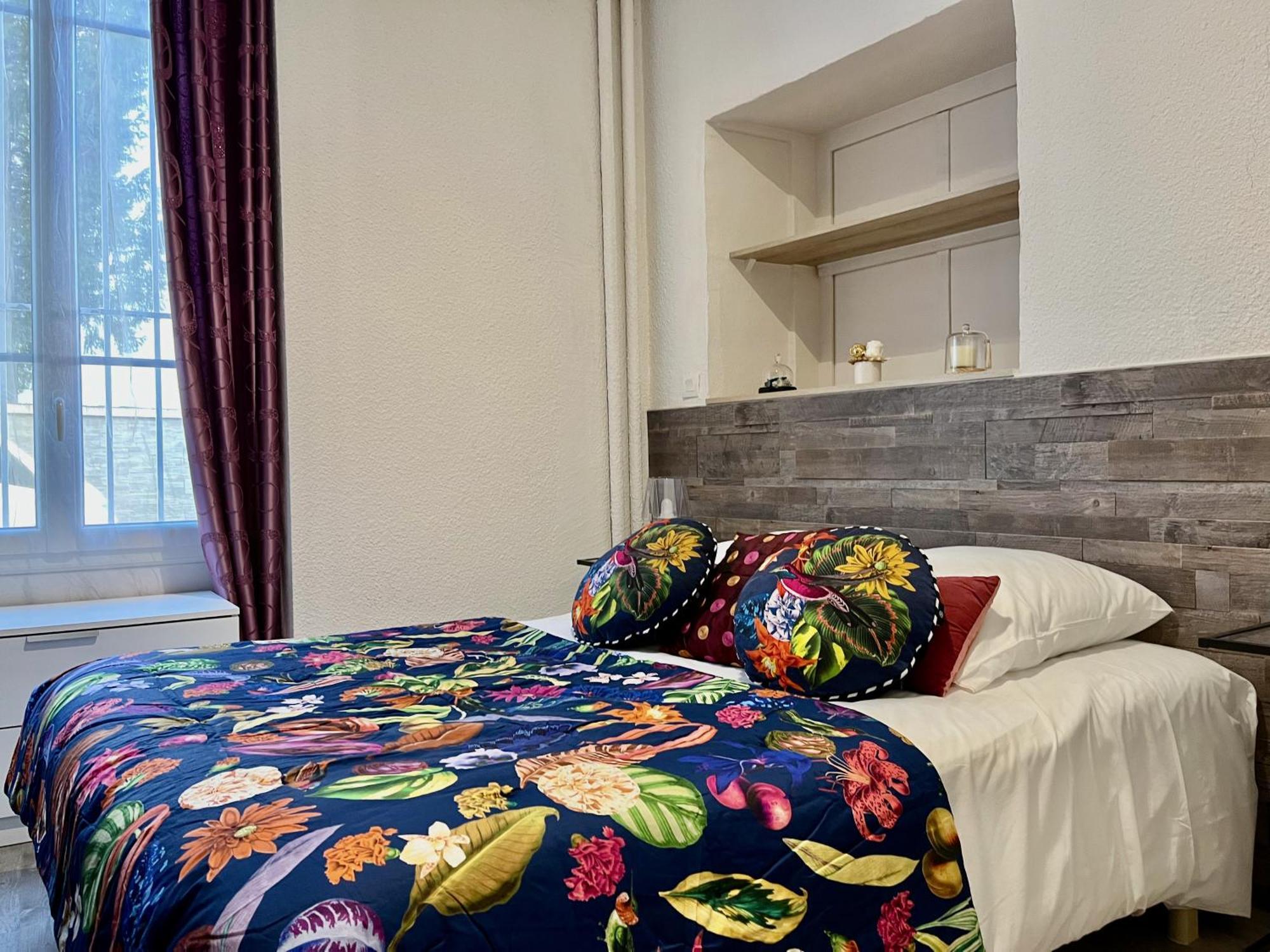 Victoria Apartment *